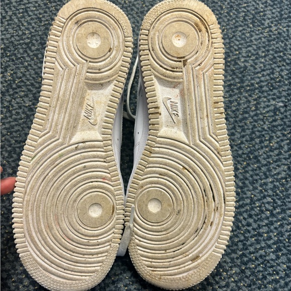 Nike Air Force 1 triple white - Picture 11 of 12